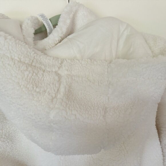 Alo Yoga White Foxy Sherpa Jacket - Picture 9 of 10